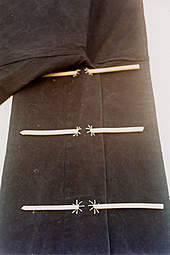 Lacing pins on the front of Tipi